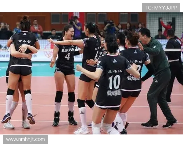 北京排球队逆袭之路:从低谷到巅峰的荣耀之战 北京排球队逆袭之路:从低谷到巅峰的荣耀之战