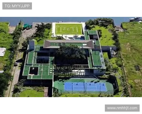 足球巨星们的奢华豪宅揭秘及其背后的生活方式与设计理念